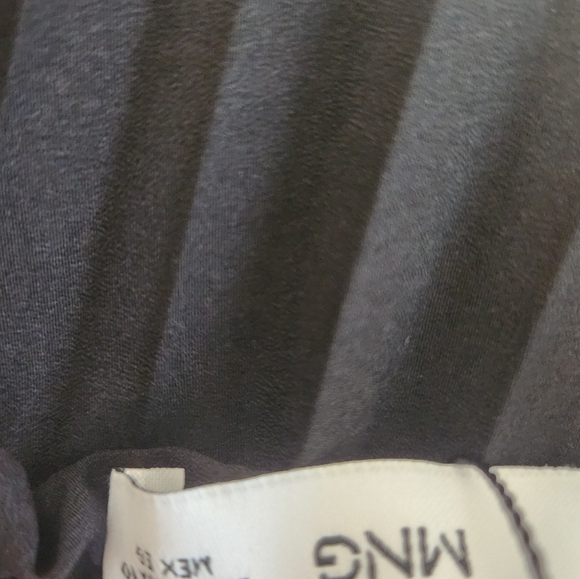 Very gently worn Mango dress - Picture 3 of 4